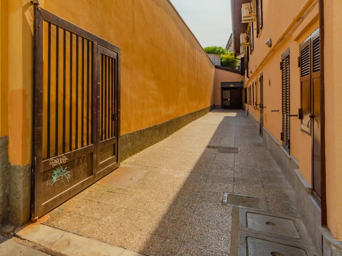 Navigli-Tortona - Aesthetic Suite ミラノ エクステリア 写真